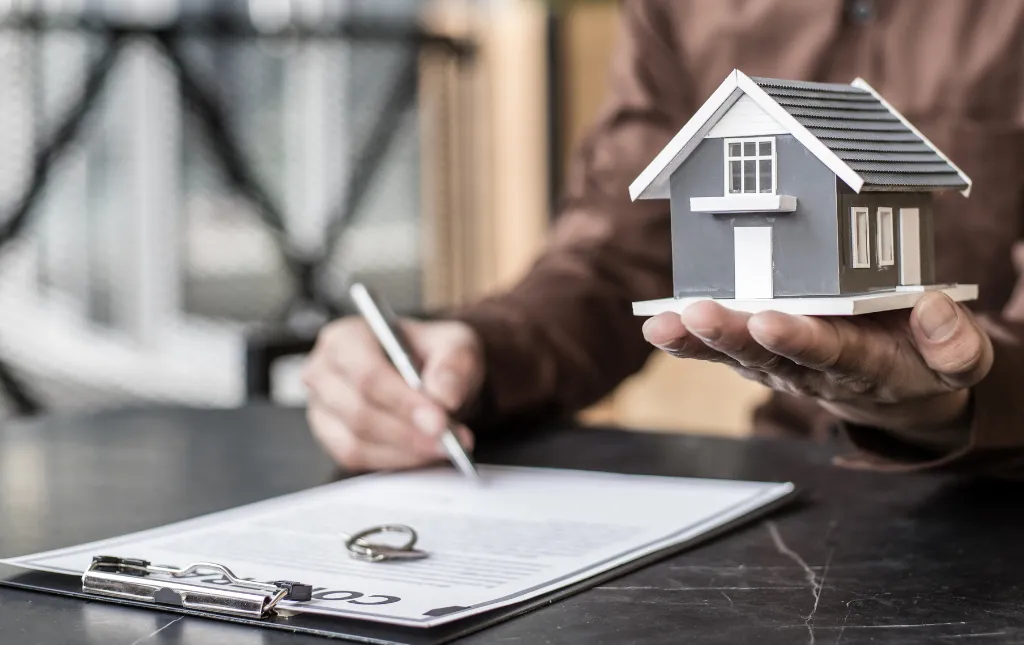 How to obtain financing to purchase your lot or home in the United States as a foreigner or resident